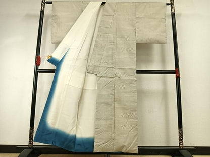 平和屋着物●本場大島紬　白大島　一元絣　幾何学文様　正絹　逸品　AABH5139fy