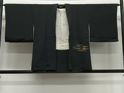 平和屋着物＃羽織　寿光織　流水吉祥文　黒地　金銀糸　正絹　逸品　CABE5071ua