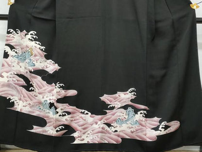 平和屋着物■豪華黒留袖　駒刺繍　立波文　銀彩　正絹　逸品　CABF6830fb