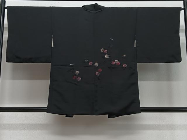 平和屋着物＃羽織　総刺繍　枝菊文　黒地　正絹　逸品　CABE5146ua