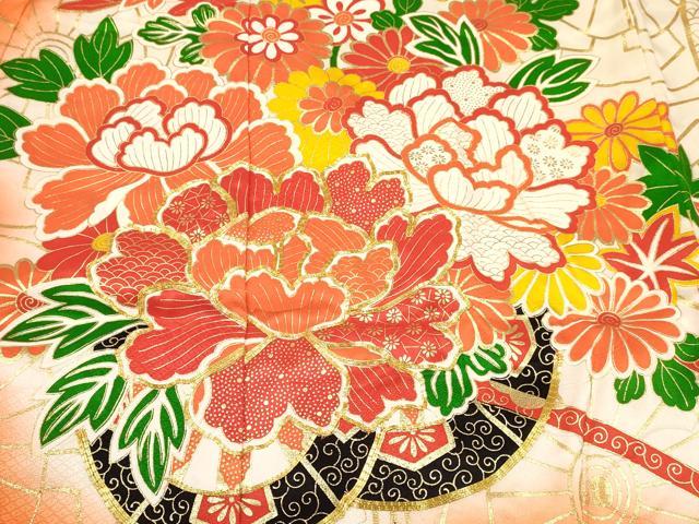 平和屋着物∵女の子　十三参り　子供　祝着・長襦袢(無双仕立て・半衿刺繍)セット　駒刺繍　花車文　暈し染め　金彩　逸品　DABE7029ma