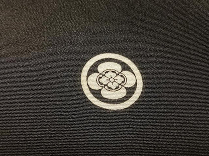 平和屋着物■豪華黒留袖 駒刺繍 御所車雲取り花文 金彩 正絹 逸品 未使用 BAAX2197hv