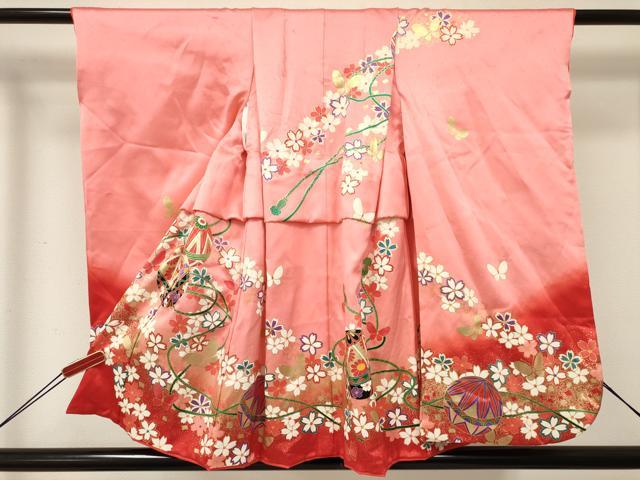 平和屋着物[]七五三　女の子　３歳　祝着　三つ身　鞠花蝶文　暈し染め　金彩　逸品　DABE7042ma