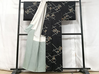 平和屋着物■上質な小紋 絞り 舞花文 黒地 正絹 逸品 CABF5076xe