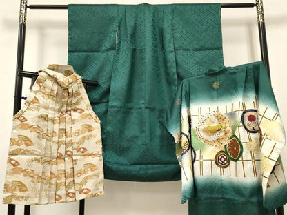 平和屋着物[]七五三 男の子 祝着・羽織・行灯袴セット 駒刺繍 鷹 鷲 菊桐花丸文 暈し染め 金彩 DABE7064ma