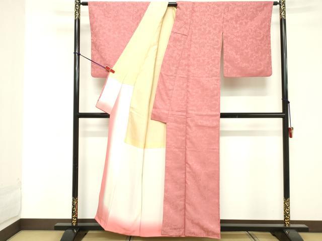 平和屋着物■上質な色無地 舞蝶地紋 薄紅色 正絹 逸品 DABF4020cd