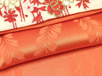 平和屋着物∵女の子　十三参り　子供　祝着・長襦袢(無双仕立て・半衿刺繍)セット　刺繍　源氏車花文　暈し染め　金銀糸　逸品　DABE7097ma
