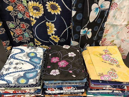 平和屋着物■浴衣 まとめて 45点 蝶 紫陽花 朝顔 向日葵 花柄 型染め 金彩 など 着用可能多数 未使用品あり mmm122