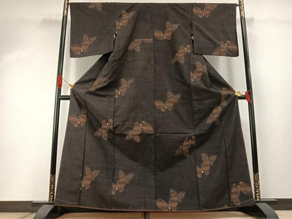 平和屋着物●小千谷紬　舞蝶文　正絹　逸品　AABI1556fy