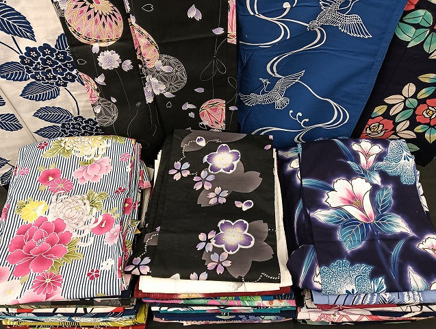 平和屋着物■浴衣 まとめて 45点 鳥 紫陽花 薔薇 乱菊 花柄 型染め 金銀彩 など 着用可能多数 未使用品あり mmm115