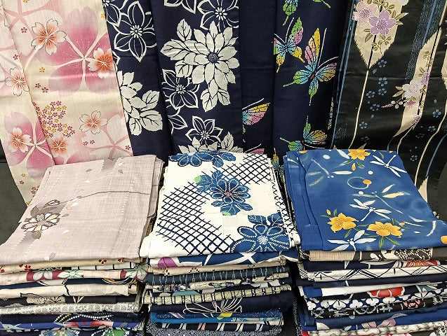 平和屋着物■浴衣 まとめて 45点 蝶 蜻蛉 花柄 金銀彩 など 着用可能多数 未使用品あり mmm123