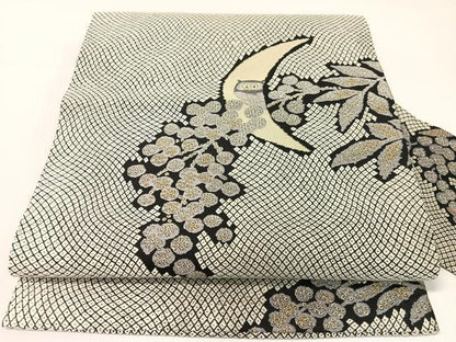 平和屋着物●九寸名古屋帯　唐織　ミミズク　黒地　金糸　正絹　逸品　CABG1881vp