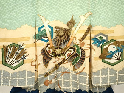 平和屋着物[]お宮参り　男の子　祝着　産着　初着　のしめ　駒刺繍　唐獅子　兜　笹松文　金彩　逸品　DABE7119ma
