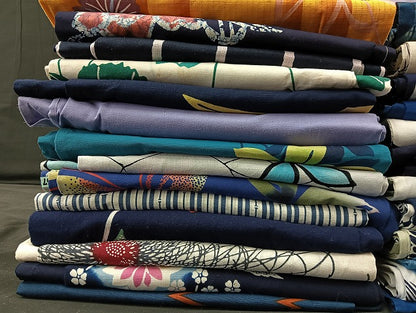 平和屋着物■浴衣 まとめて 45点 蝶 乱菊 花柄 七宝 型染め 金彩 など 着用可能多数 未使用品あり mmm131