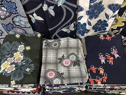 平和屋着物■浴衣 まとめて 45点 人物 蝶 向日葵 花柄 型染め など 着用可能多数 未使用品あり mmm138