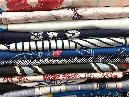 平和屋着物■浴衣 まとめて 45点 兎 向日葵 花柄 型染め 金彩 など 着用可能多数 未使用品あり mmm139