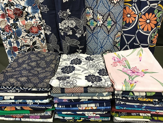 平和屋着物■浴衣 まとめて 45点 蝶 花柄 七宝 型染め など 着用可能多数 未使用品あり mmm136