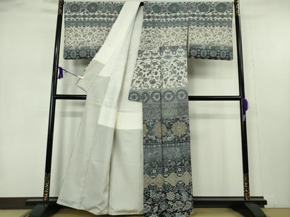 平和屋本店●極上　中国三大刺繍　スワトウ刺繍　汕頭刺繍　訪問着　正倉院更紗花文　暈し染め　逸品　DZAB2104kh6