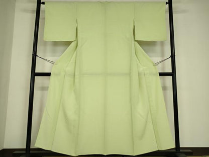 平和屋着物▽上質な色無地　単衣　若芽色　正絹　逸品　DABE4682az