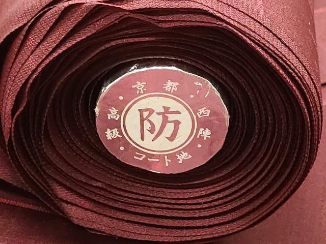 平和屋着物▼羽織・コート 雨コート 反物 羽尺 変わり市松 真紅色 防水 はっ水 逸品 未使用 DABE3388we