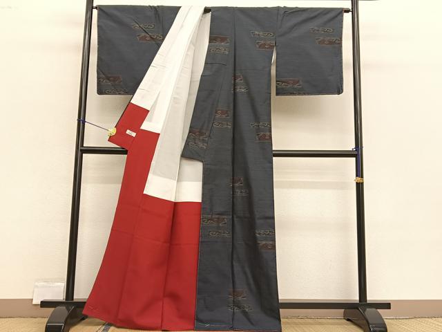 平和屋着物■本場大島紬 横段花文 やまと誂製 正絹 逸品 未使用 BAAX2321hv
