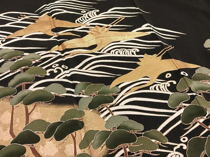 平和屋着物■豪華黒留袖 駒刺繍 飛鶴浜松文 金彩 正絹 逸品 BAAX2462hv