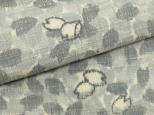 平和屋着物▼羽織・コート　解き反物　羽尺　紬地　舞桜文　逸品　DABE3468we