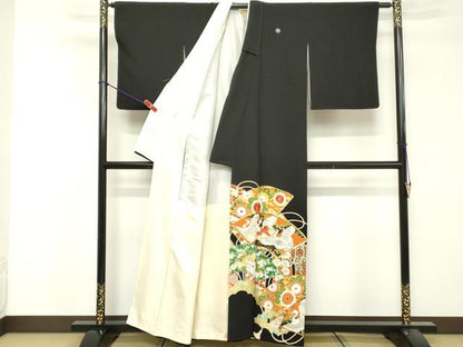 平和屋着物■豪華黒留袖　駒刺繍　地紙花鳥文　金彩　正絹　逸品　DABF4434cd