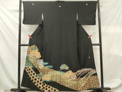 平和屋着物■豪華黒留袖　作家物　駒刺繍　松　花菱文　暈し染め　金銀彩　正絹　逸品　DABF6075zy