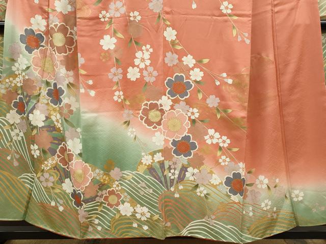 平和屋着物●豪華振袖　流水片輪車草花文　暈し染め　金彩　正絹　逸品　CABG2153ze