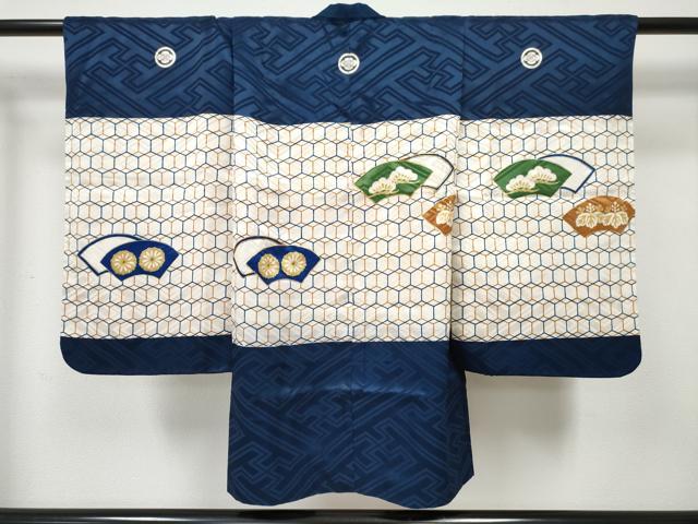 平和屋着物[]七五三　男の子　祝着・羽織　駒刺繍　地紙重ね花文　金彩　洗える着物　DABE7328ma