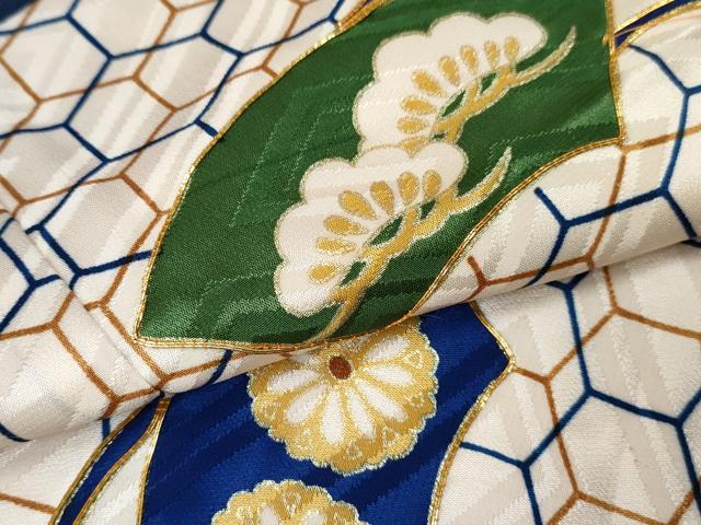 平和屋着物[]七五三　男の子　祝着・羽織　駒刺繍　地紙重ね花文　金彩　洗える着物　DABE7328ma