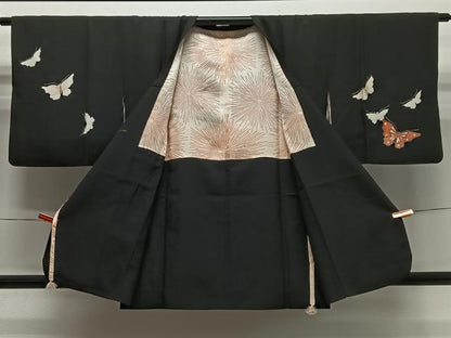 平和屋着物∞道行コート　舞蝶文　黒地　金彩　正絹　逸品　CABG3957ua