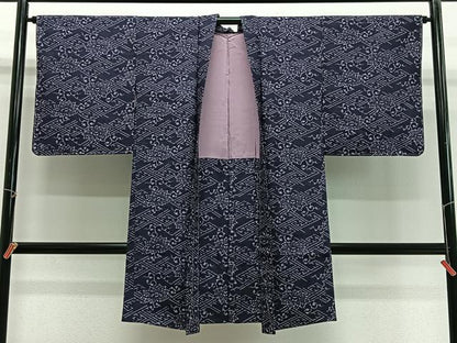 平和屋着物∞長羽織　紬地　型染め　花唐草文　正絹　逸品　未使用　CABG3948ua