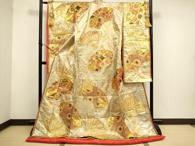 平和屋本店●色打掛　お引きずり　和装　婚礼　結婚式　花嫁　神社挙式　駒刺繍　扇吉祥文　金銀彩　十二単風　逸品　DABF5818du