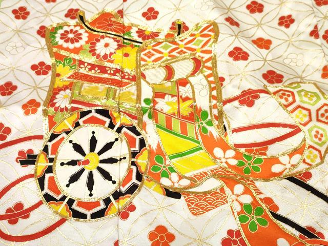平和屋着物[]七五三　女の子　７歳　祝着　四つ身　駒刺繍　御所車花文　金彩　逸品　DABE7364ma