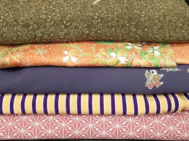 平和屋着物■着物 小紋 単衣 まとめて 20点 蝶 花柄 辻が花 洗える着物 和服 ハンドメイド リメイク 生地 未使用品あり mmm1018 平和屋本店□着物 小紋 単衣 まとめて 20点 蝶 花柄 手描き 洗える着物