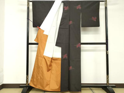 平和屋着物■上質な紬　舞蝶文　正絹　逸品　DABF9785cd