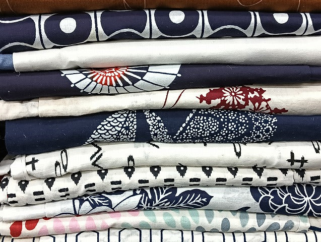 平和屋着物■浴衣 まとめて 45点 人物 蝶 紫陽花 花柄 型染め など 着用可能多数 未使用品あり mmm1061
