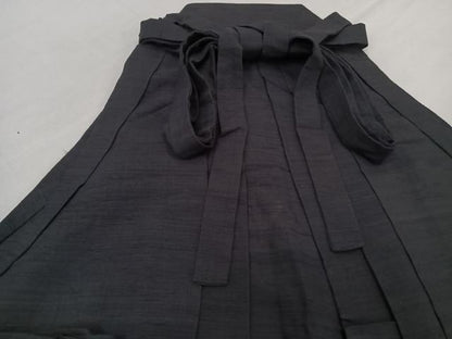 平和屋着物＊夏物　男性　馬乗り袴　紬地　褐色　正絹　逸品　CABH5212xi