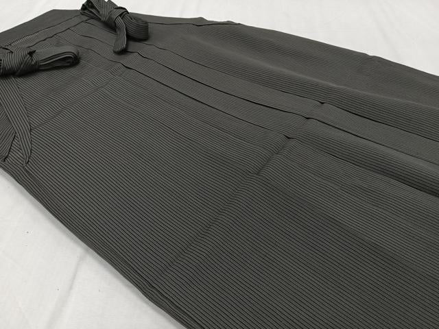 平和屋着物＊夏物　男性　行灯袴　縦絽　縞　正絹　逸品　CABH5214xi