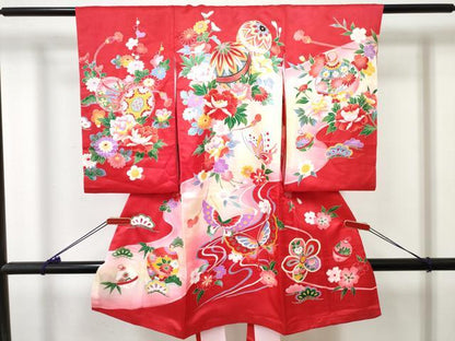 平和屋着物[]お宮参り　女の子　祝着　産着　初着　のしめ　鞠花蝶文　暈し染め　金彩　逸品　DABE7403ma