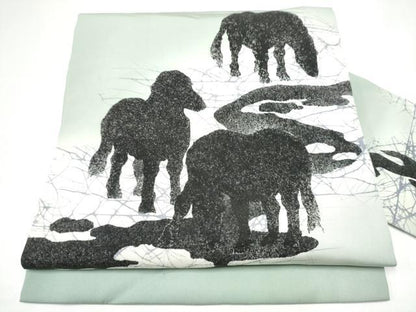 平和屋着物●塩瀬　九寸名古屋帯　作家物　ろうけつ染　動物シルエット　正絹　逸品　CABH4864hy