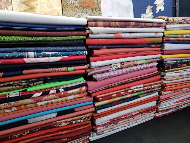 平和屋本店■名古屋帯 まとめて100点 鷹 人物 風景 更紗 花柄 手描き 型染め 佐賀錦 金銀糸 など 着用可能多数 未使用品有 全て正絹 se4139