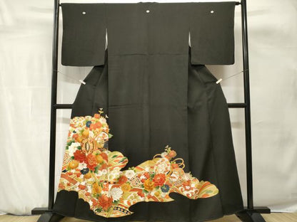 平和屋着物■豪華黒留袖　駒刺繍　吉祥鼓草花文　正絹　逸品　CABH0663ev