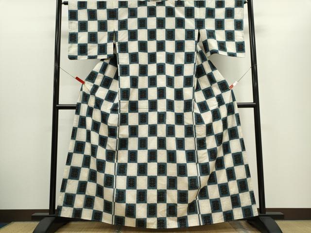 平和屋着物■上質な紬　市松吉祥文　胴抜き仕立て　正絹　逸品　CABH1066ou