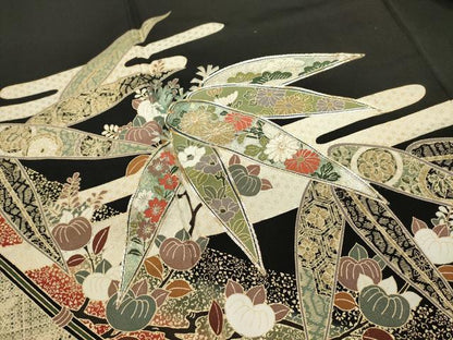 平和屋着物■豪華黒留袖　駒刺繍　笹文　暈し染め　金銀彩　正絹　逸品　DABG6824cd
