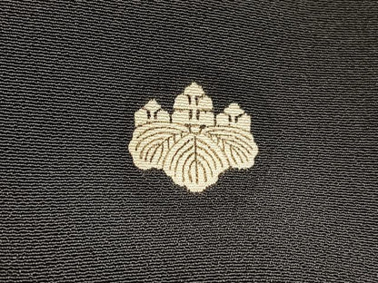 平和屋着物■豪華黒留袖　飛鶴宝尽くし　金彩　正絹　逸品　BAAX2773hv