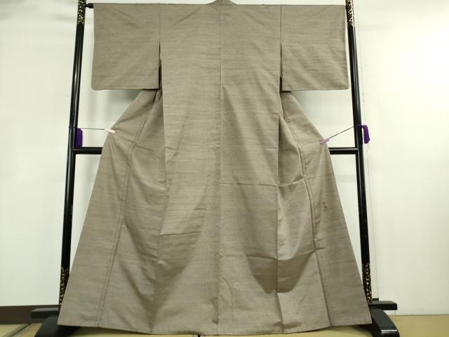 平和屋着物●極上　紅花紬　米沢　新田秀次　色無地　薄い煤色　逸品　DZAB1718kh6