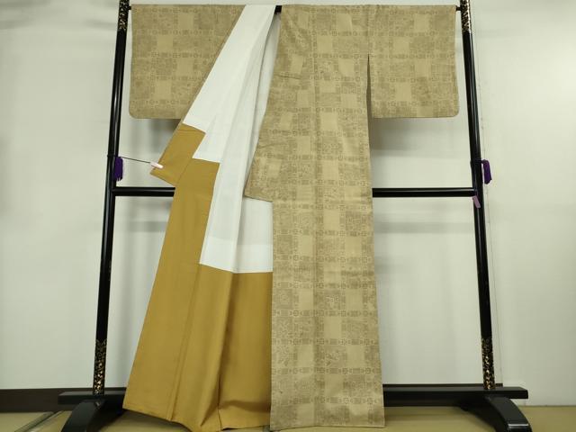 平和屋本店●極上　本場結城紬　重要無形文化財　奥順謹製　100亀甲　市松調　枯色地　証紙付き　逸品　DZAB6200kh6